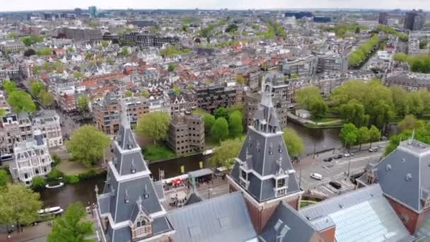 Amsterdam Van Bovenaf Drone Vlucht Rijksmuseum Grachten Oude Binnenstad Nederland — Stockvideo
