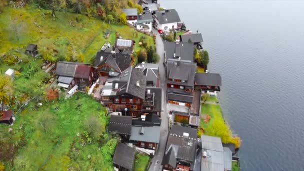 Avusturya Dağ Köyü Hallstatt Hallstatter Gölü Güzel Sonbahar Zamanı Yukarıdan — Stok video