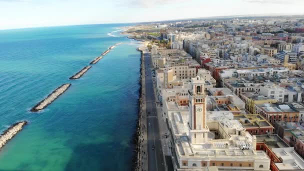 Lot Dronem Nad Morzem Wzdłuż Wybrzeża Nad Bari Puglia Włochy — Wideo stockowe
