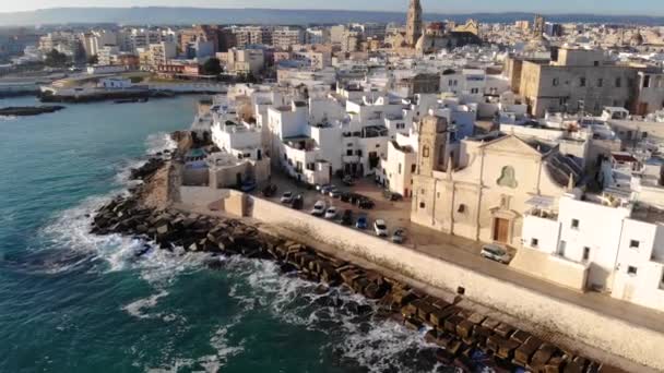 Prachtige Italiaanse Kuststad Van Bovenaf Drone Vlucht Zee Oude Stad — Stockvideo