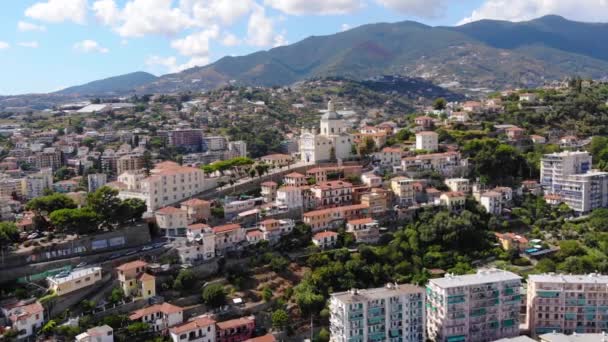 Drone Vlucht Prachtige Italiaanse Stad Uitzicht Kerken Huizen Met Rode — Stockvideo