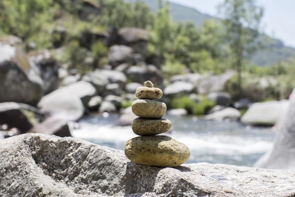 STONES IN BALANCE — Stock Photo, Image