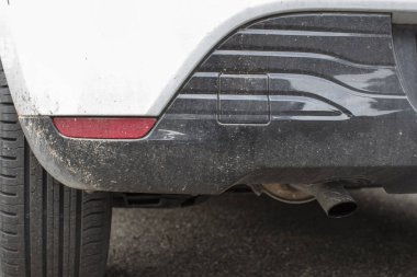 Geçemiyor, araç kirletici