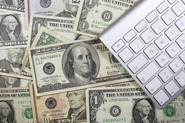 Para birkaç ülkeden