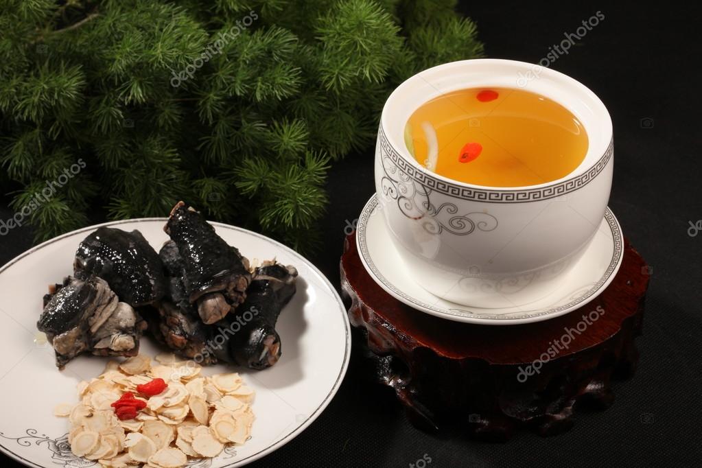 Black - bone chicken stewed American ginseng, chicken soup — Stock