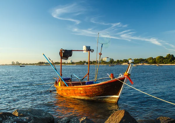 Kleines Fischerboot in Thailand — Stockfoto
