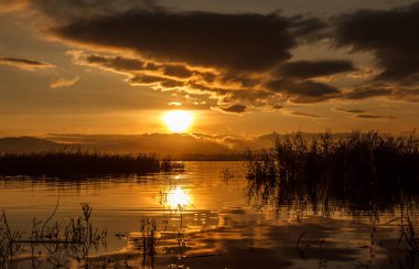 Sabah güneş rezervuar