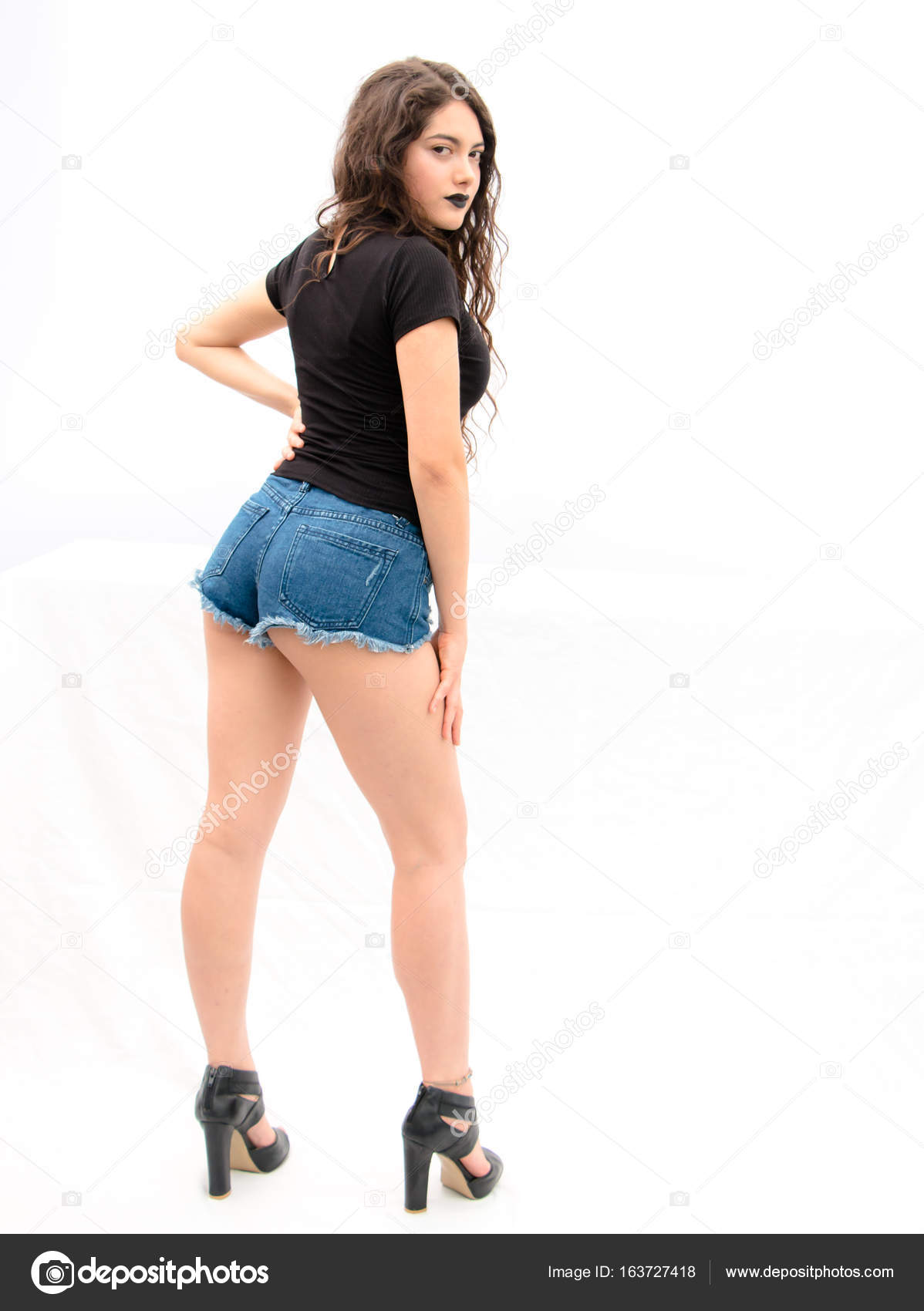 tiny jean shorts
