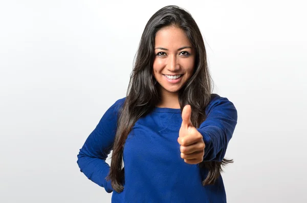 Enthusiastisch motivierte Frau gibt den Daumen hoch — Stockfoto