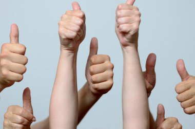 Hareketleri Yaşasın vererek erkek grup