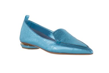 Kadın ayakkabısı beyaz zemin üzerinde. sigorta primi ayakkabı. İtalyan marka ayakkabı