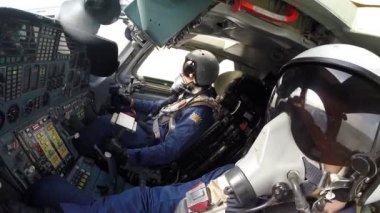 İki pilot kalkış gerçekleştirmek