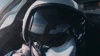 Pilotların hafif filtrelerini dolduruyorum.