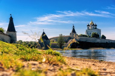Pskov Kremlin'in antik duvarlar
