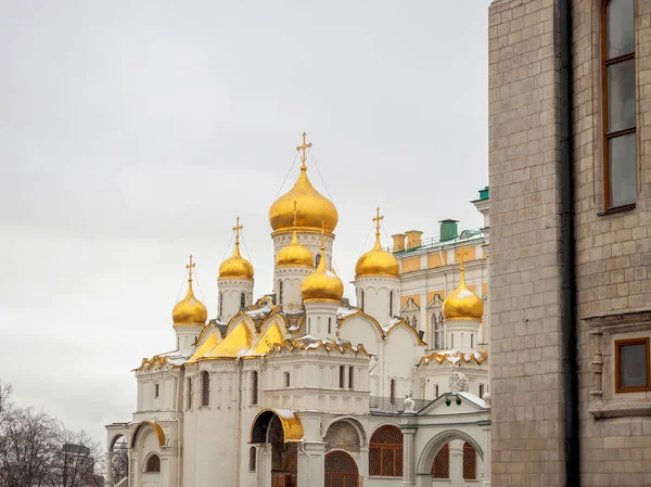 Igreja Ortodoxa no Kremlin de Moscou . — Fotografia de Stock
