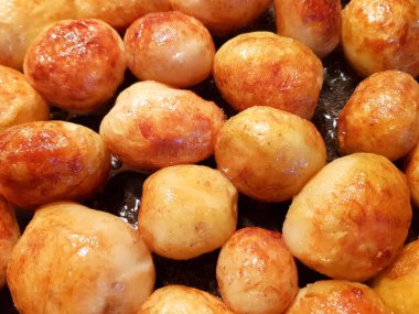 Altın genç patates kızartması