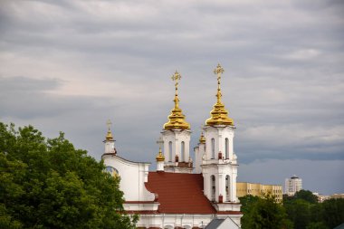 Diriliş Kilisesi, Vitebsk kubbeleri