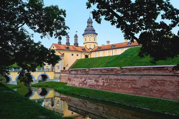 Внешний Вид Средневекового Замка View Old Castle Fortress Wall Roat — стоковое фото