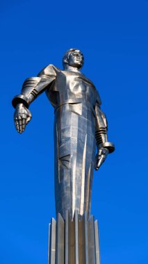 Moskova, Rusya, Şubat 2020. Moskova 'daki ilk kozmonot Yuri Gagarin anıtı..