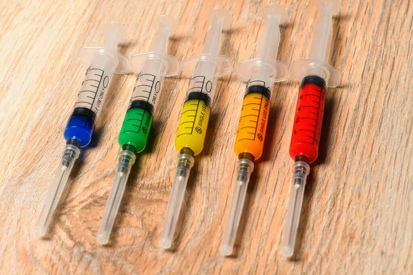Concept Graphics Virus Infection Multi Colored Syringes Graphics Virus Epidemic — Stock Photo, Image
