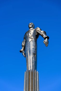 Moskova, Rusya, Şubat 2020. Moskova 'daki ilk kozmonot Yuri Gagarin anıtı..
