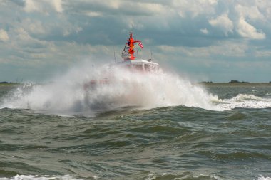 Deniz deniz tekne Kurtarma Servisi