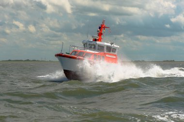 Deniz deniz tekne Kurtarma Servisi