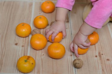 ceviz ve mandalina kadar çocuk alır