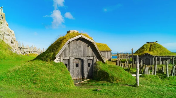 Village Viking Antique Traditionnel Anciennes Maisons Bois Près Des Montagnes — Photo