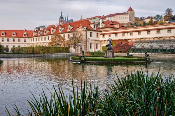 Valdštejnská zahrada v Praze — Stock fotografie