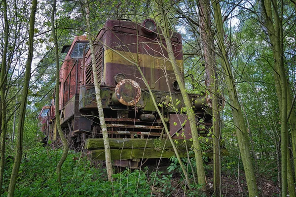 Trenes viejos destetados —  Fotos de Stock
