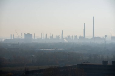 Lower Vitkovice, Çek Cumhuriyeti 'nin Ostrava eyaletinin Vitkovice ilçesinde yer alan bir sanayi mirasıdır. Endüstriyel mimarinin eşsiz bir koleksiyonuna sahip geniş bir sanayi bölgesi olan Vitkovice demirhanesini içerir. Bir set t