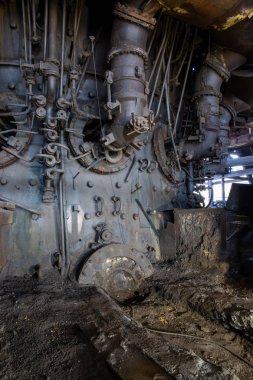 Lower Vitkovice, Çek Cumhuriyeti 'nin Ostrava eyaletinin Vitkovice ilçesinde yer alan bir sanayi mirasıdır. Endüstriyel mimarinin eşsiz bir koleksiyonuna sahip geniş bir sanayi bölgesi olan Vitkovice demirhanesini içerir. Bir set t