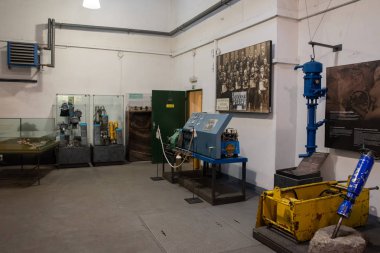 Lower Vitkovice, Çek Cumhuriyeti 'nin Ostrava eyaletinin Vitkovice ilçesinde yer alan bir sanayi mirasıdır. Endüstriyel mimarinin eşsiz bir koleksiyonuna sahip geniş bir sanayi bölgesi olan Vitkovice demirhanesini içerir. Bir set t