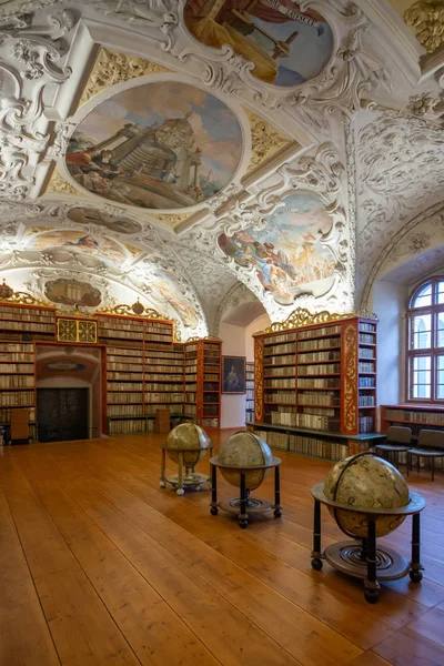 Biblioteca Mosteiro Premonstratensian Strahov Uma Das Bibliotecas Históricas Mais Valiosas — Fotografia de Stock