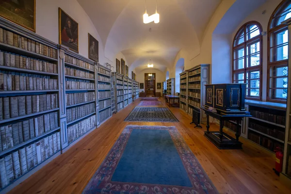 Knihovna Premonstrátského Kláštera Strahově Jednou Nejcennějších Nejzachovalejších Historických Knihoven Které — Stock fotografie