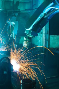  Hareket kaynak robotları.