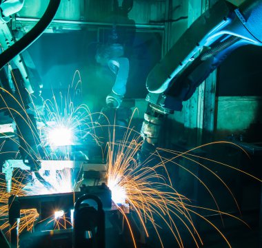  Hareket kaynak robotları.