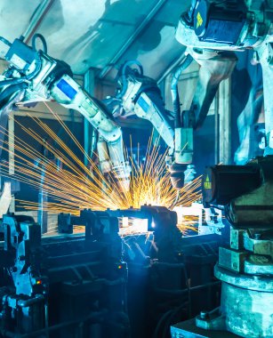  Hareket kaynak robotları.