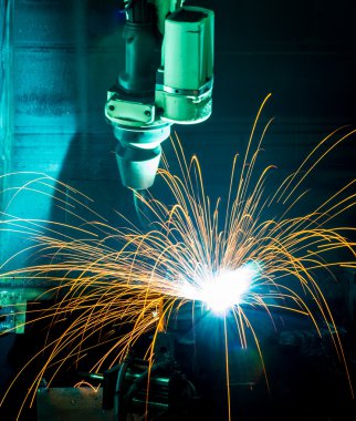 Otomotiv endüstriyel robot kaynak