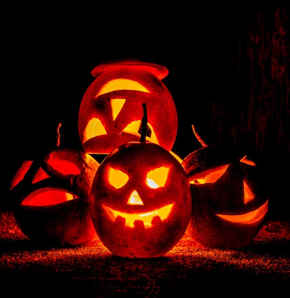 Fruta de Halloween à noite — Fotografia de Stock