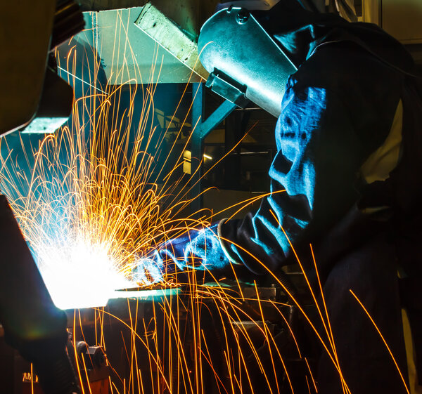 Промышленная автомобильная промышленность
