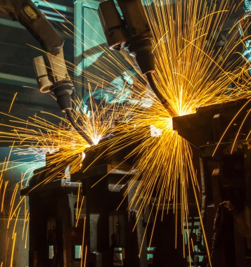 Otomotiv endüstriyel robot kaynak