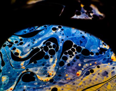 Sabun, kabarcık oluşturulan gökkuşağı renkleri