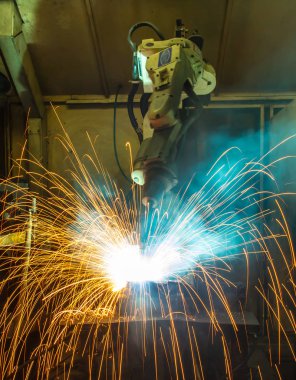 Otomotiv endüstriyel robot kaynak