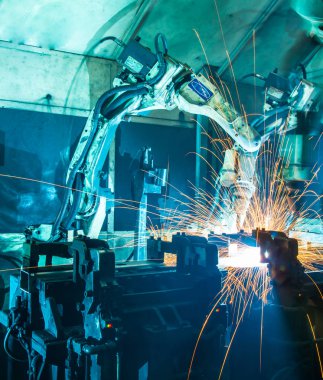Otomotiv endüstriyel robot kaynak