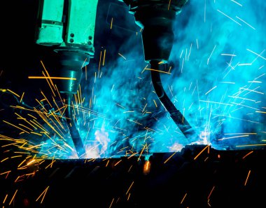 Otomotiv endüstriyel robot kaynak