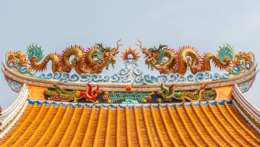 Dragon heykel. Çin stili