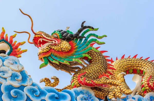 Close up dragon statue — Stock Photo, Image