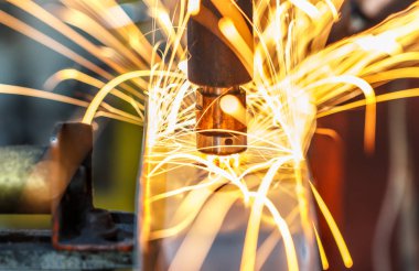 Bir araba fabrikasında Punta kaynak makine, otomotiv bölümü
